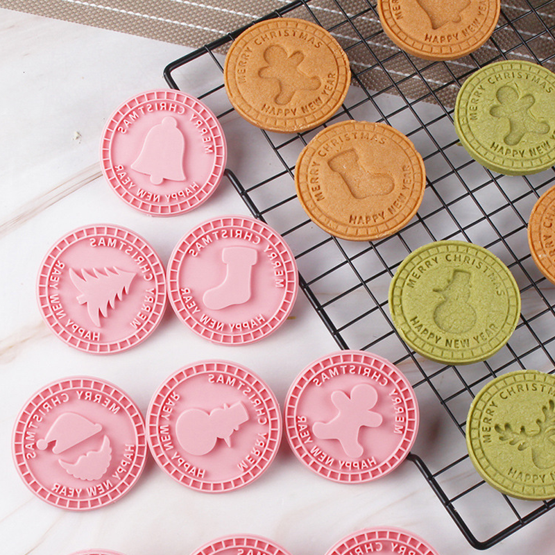 🍪Festive Christmas Cookie Mold Set